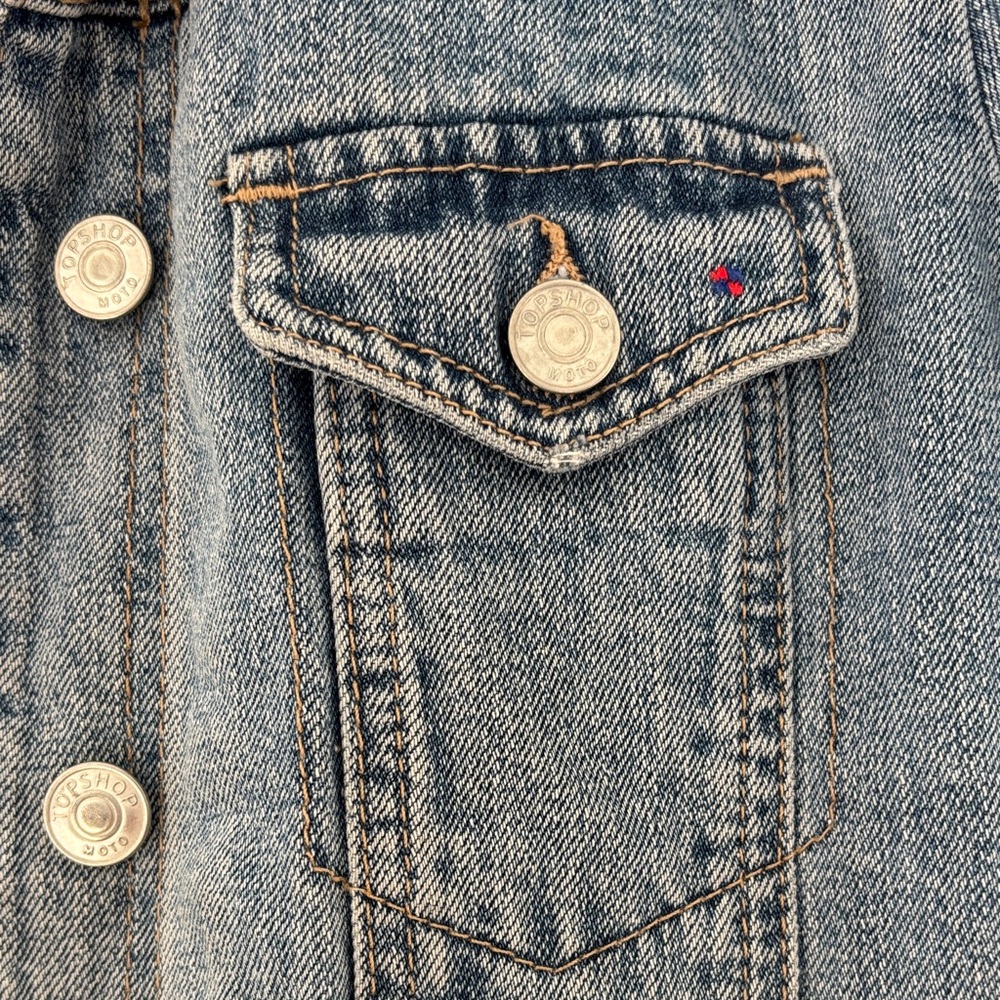 Topshop Blue Jean Jacket with Cream Collar - Picture 2 of 5